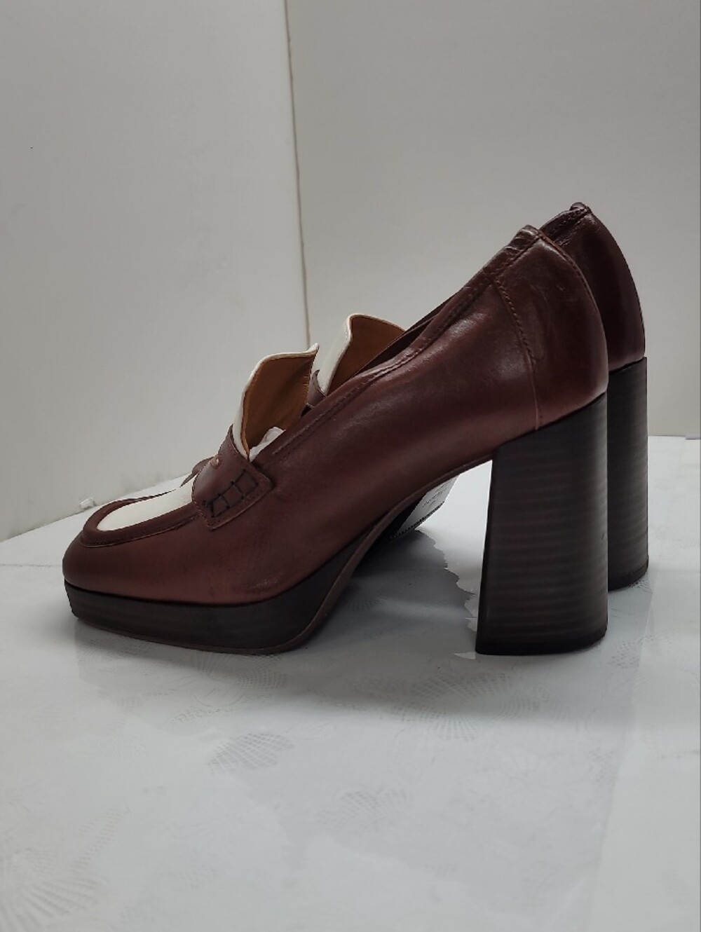 Sezane Jessie heeled loafers Brown and White Loafers size Size 39 US 9 - Picture 3 of 15
